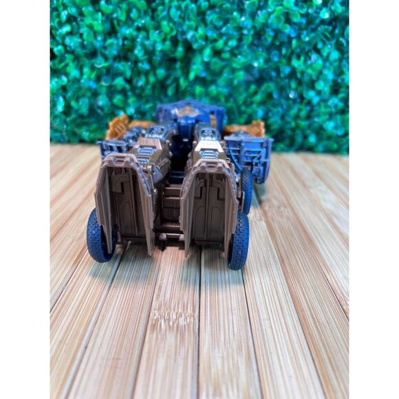 Transformers Rise Of The Beasts Buzzworthy & Bumblebee SCOURGE Smash Changers - Picture 7 of 9